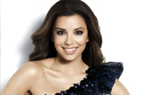 Eva Longoria’s Viral ‘Apple’ Dance in Bikini Breaks TikTok Eva Longoria's Viral 'Apple' Dance in Bikini Breaks TikTok